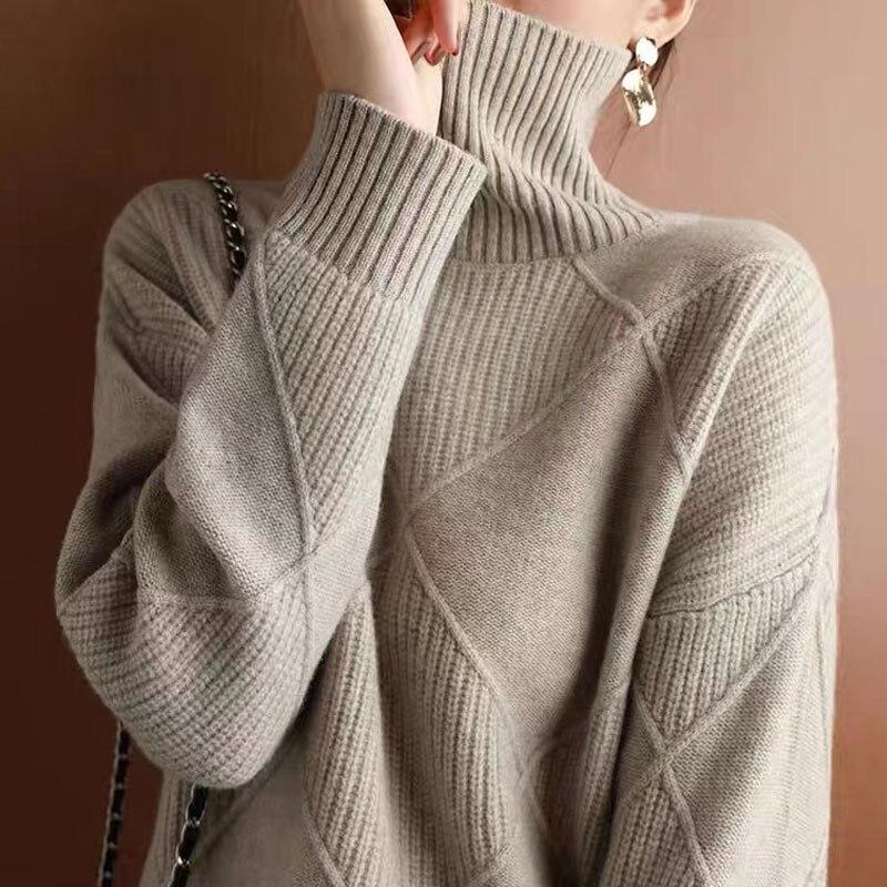 

2023 Осенний модный дизайн, теплый свитер с длинными рукавами, женские повседневные свободные пуловеры с высоким воротником, офисная женская мягкая одежда 29016 One Size восторг