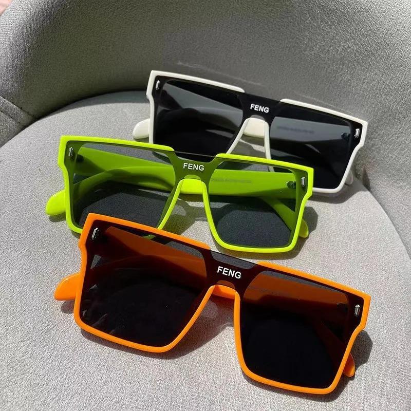 New Small Frame Square Sunglasses Women's Fashion Sun Glasses Men's Outdoor Driving Eyewear UV400