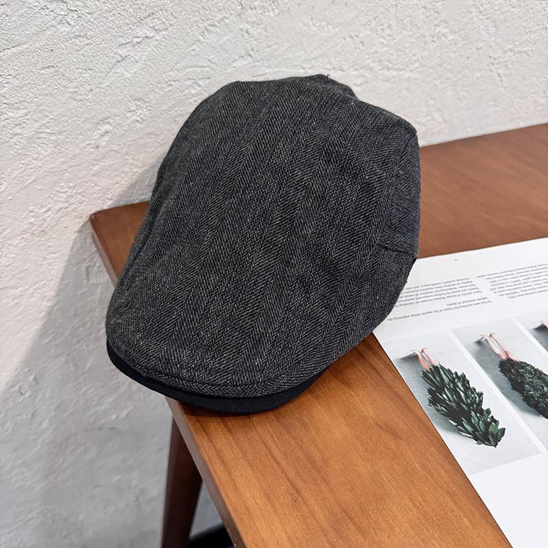 Stripes Fashion Beret Hat With Windproof Breathable Design For Gifts Winter