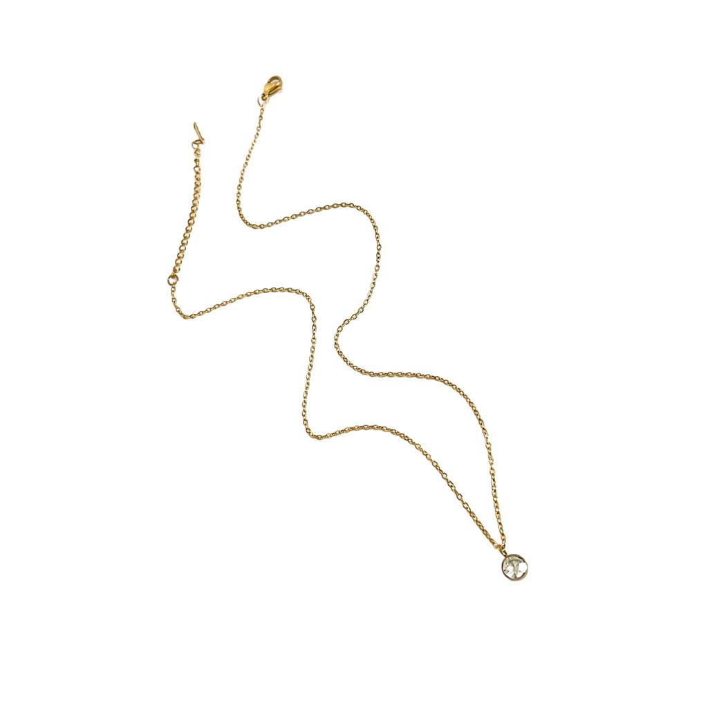 Elegant Gold Plated Flower Pendant Necklace Versatile Gold Bead Pendant Necklace for Women Enhances Any Outfit