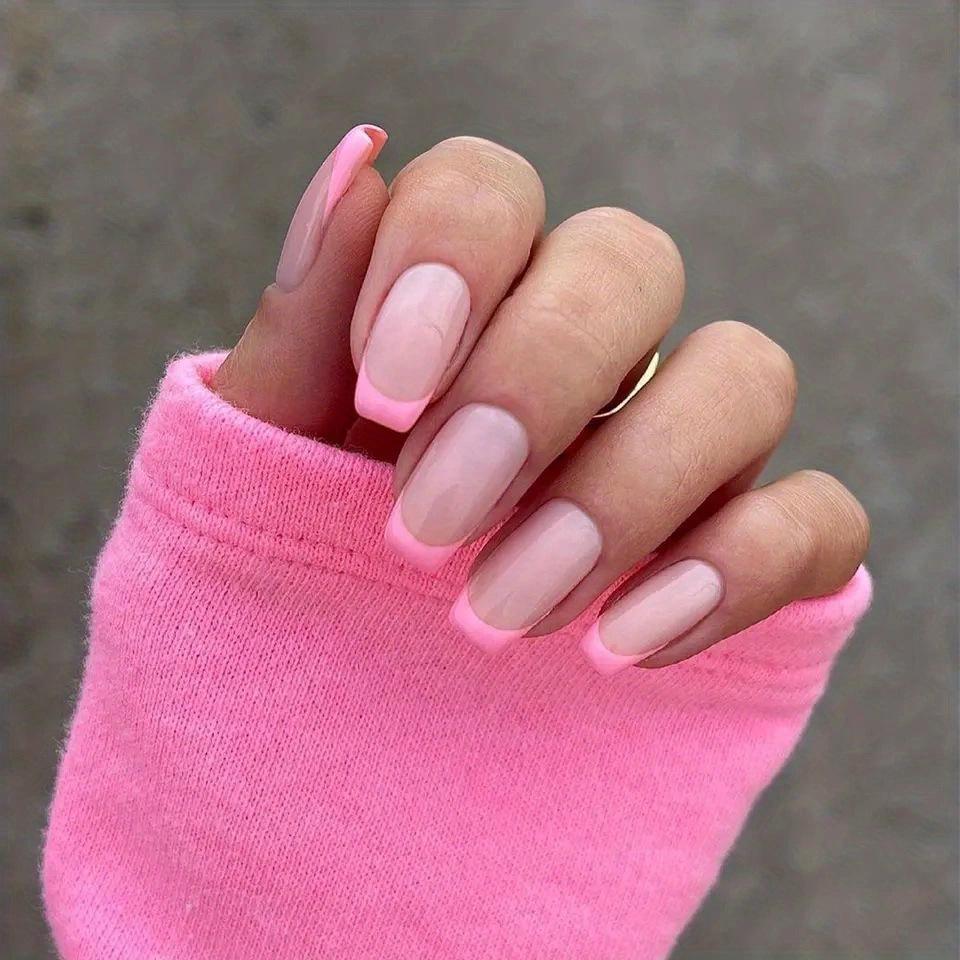 Hochwertige tragbare künstliche Nägel im Mandel-Nude-French-Stil – mittellange und lange Nagelspitzen