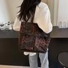Large Capacity Tote Bag Women's Lightweight Leopard Print Shoulder Bag