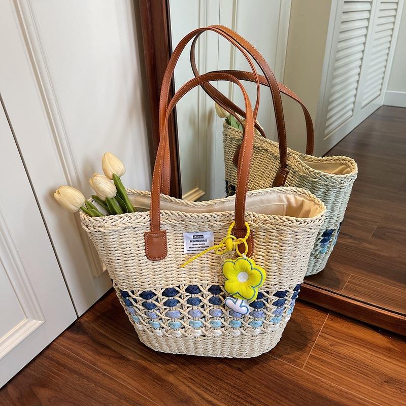 New Woven Shoulder Straw Bag Beach Bag Large Capacity Vegetable Basket Bag Portable Tote Women's Bag