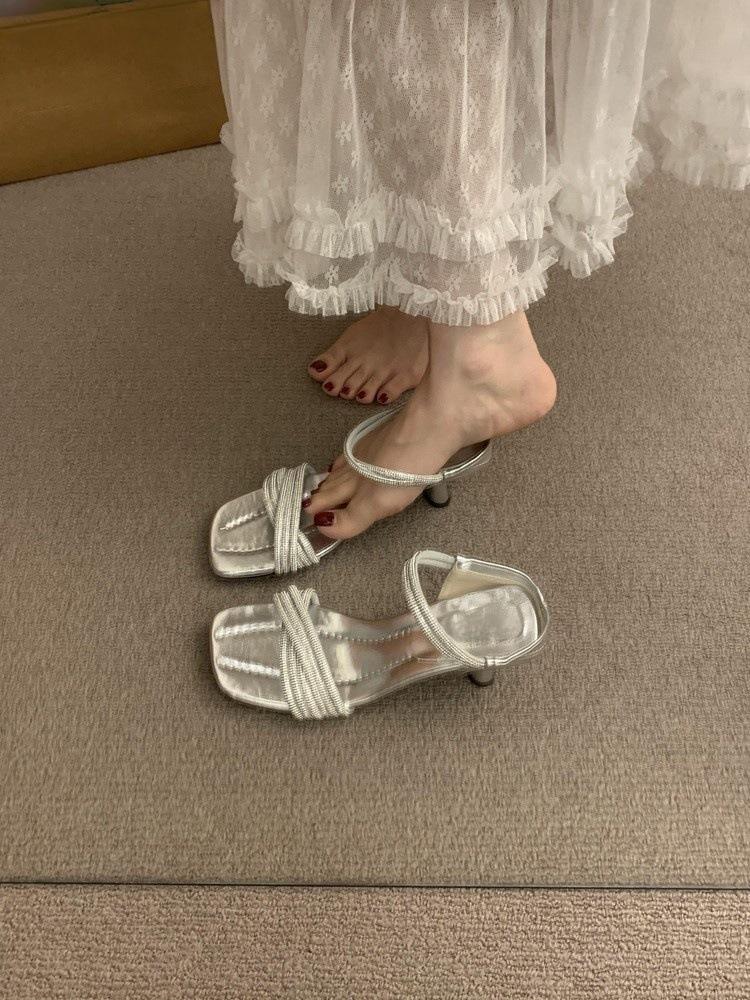 

French beautiful rhinestone word with open-toed sandals women s summer wear 2025 new temperament high-heeled cool slippers 40