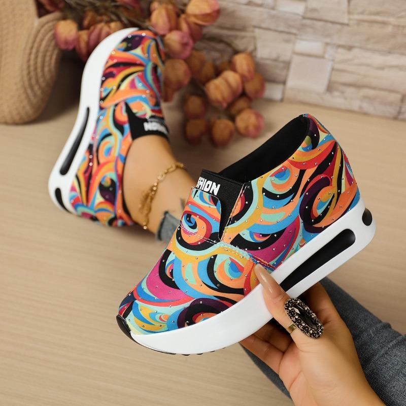 New Large-sized Loafers with Wedge Heels, Round Toe, and Thick Soles, Casual and Versatile Single Shoes for Women