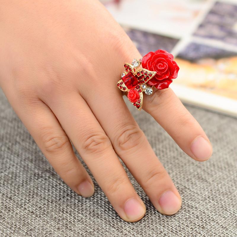 5 Color Women Rose Ring Fashion Exquisite Retro Butterfly Accessories Decorative