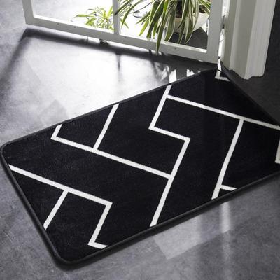 Honlaker Bath Mat Black and White Classic Geometric Pattern Super Soft Absorbent Bathroom Door Mat Non-slip Bath Rug Carpet