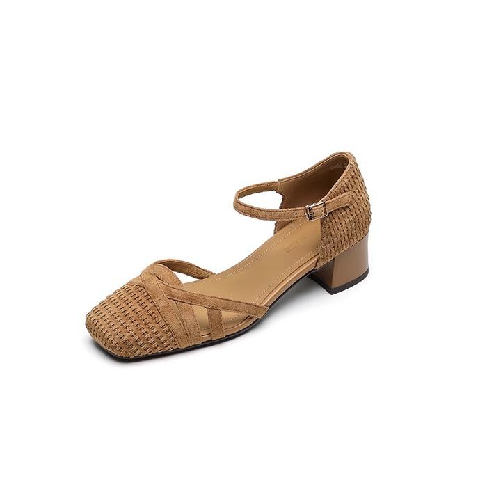 

Soft leather version~ huge good-looking French soft leather bag head sandals women s summer retro woven thick heel Roman hollow single shoes 40