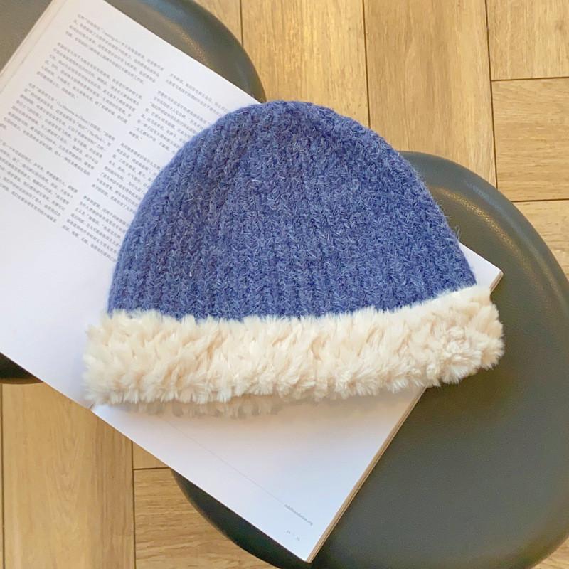 

New Arrival~thick Warm Knit Hat Women Autumn Winter Versatile Face-lifting Ear-covering Plush Fisherman Hat темно-синього кольору