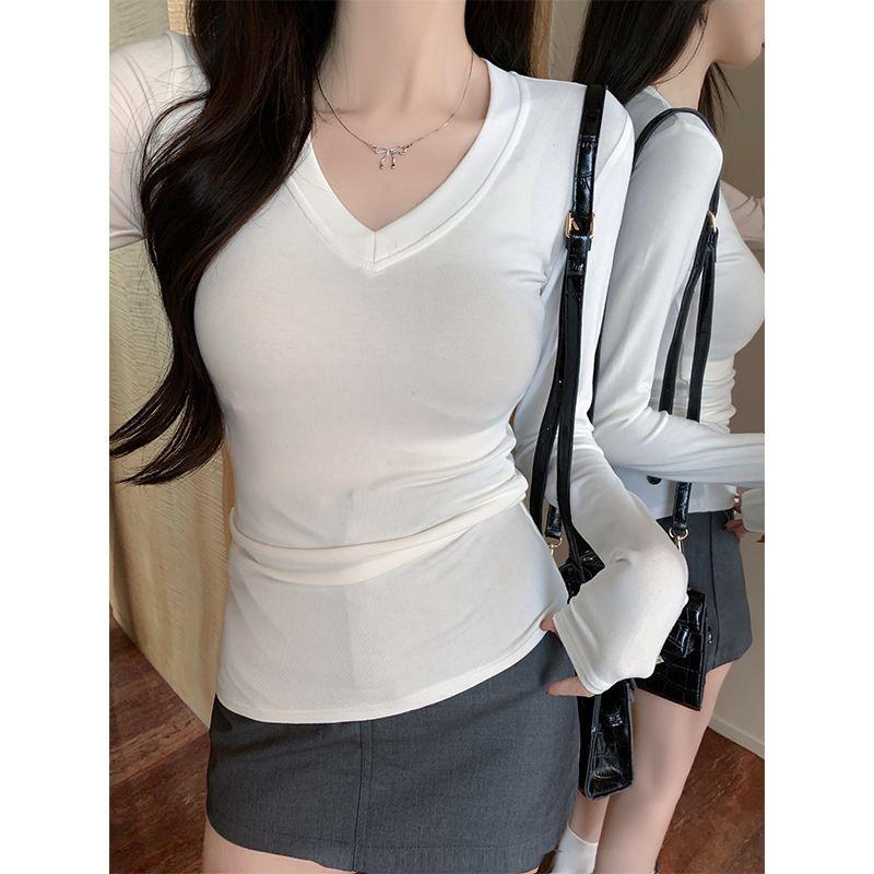 Women's 2025 Autumn/Winter V-Neck Long-Sleeve Sweet & Spicy European Style Fitted Base Layer Top