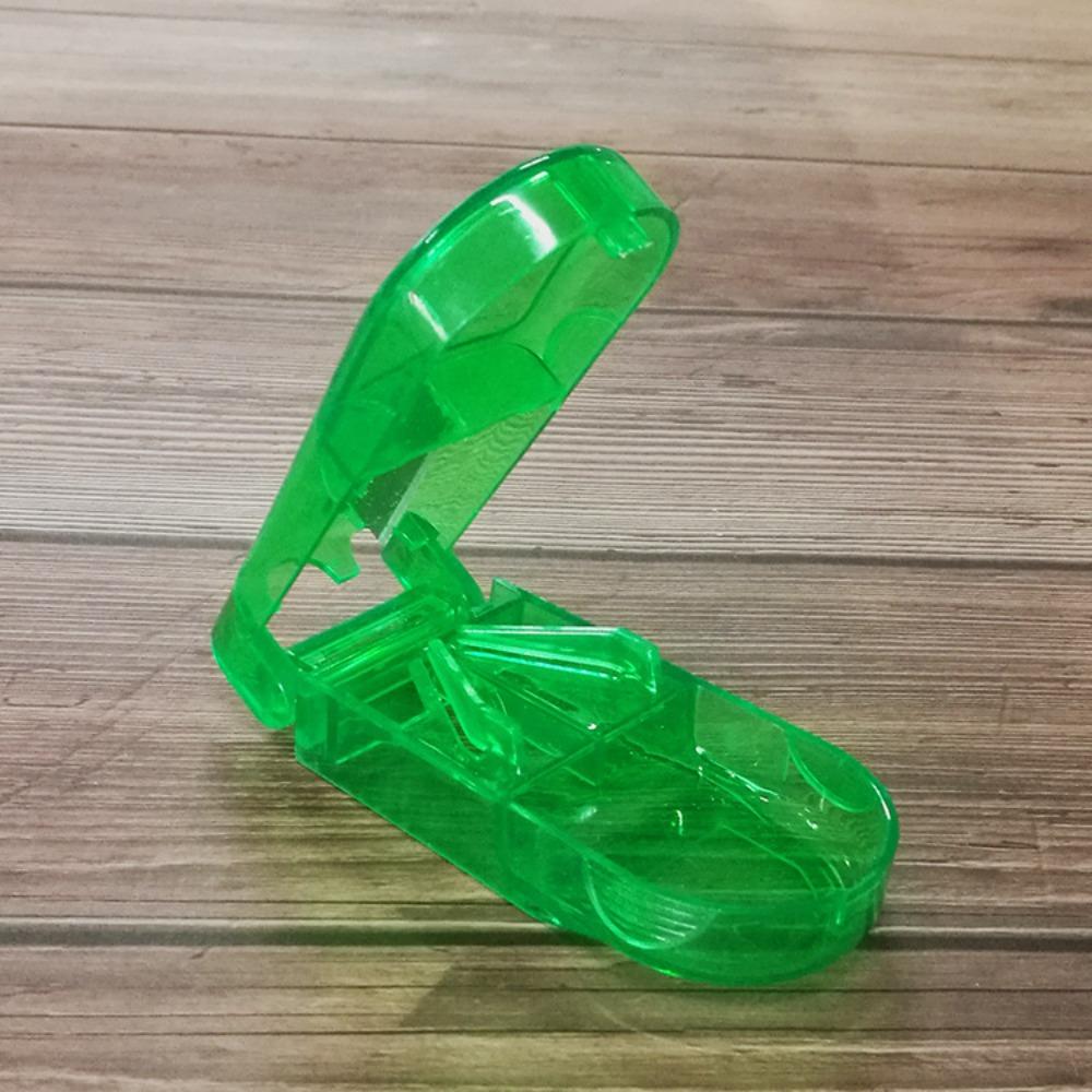 Durable Portable Pill Cutter Box Mini Clear Small Pill Boxes Tablet Cutter Splitter for Daily Use