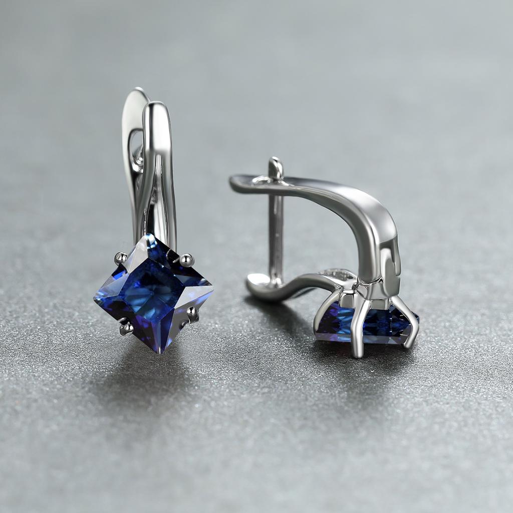 Exquisite Ohrringe, Modeschmuck, Goldfarben, Diamantschliff, Meergrün, Blauer Stein, Stein… Mehr