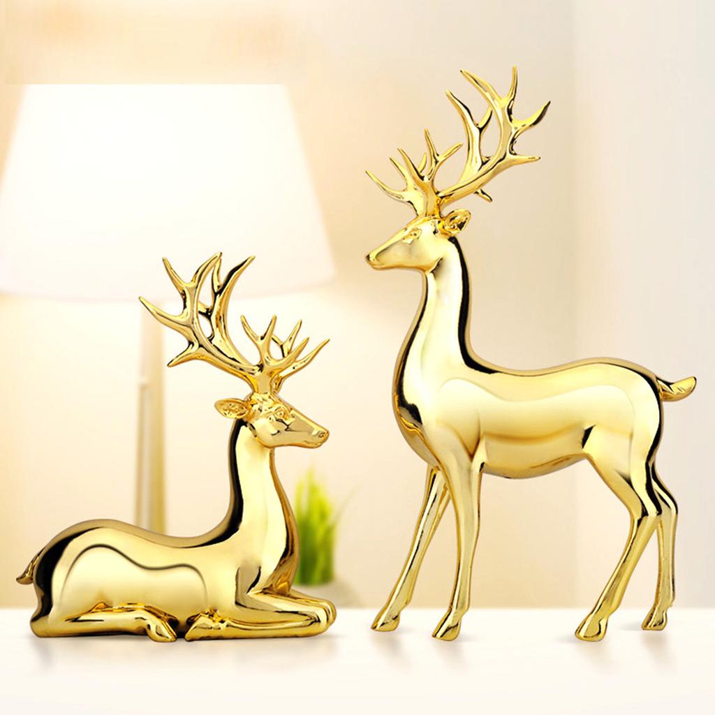 1 Pair of Deer Figurines Home Decor Desk Standing Kneeling   Statue Europn   Resin Craft
