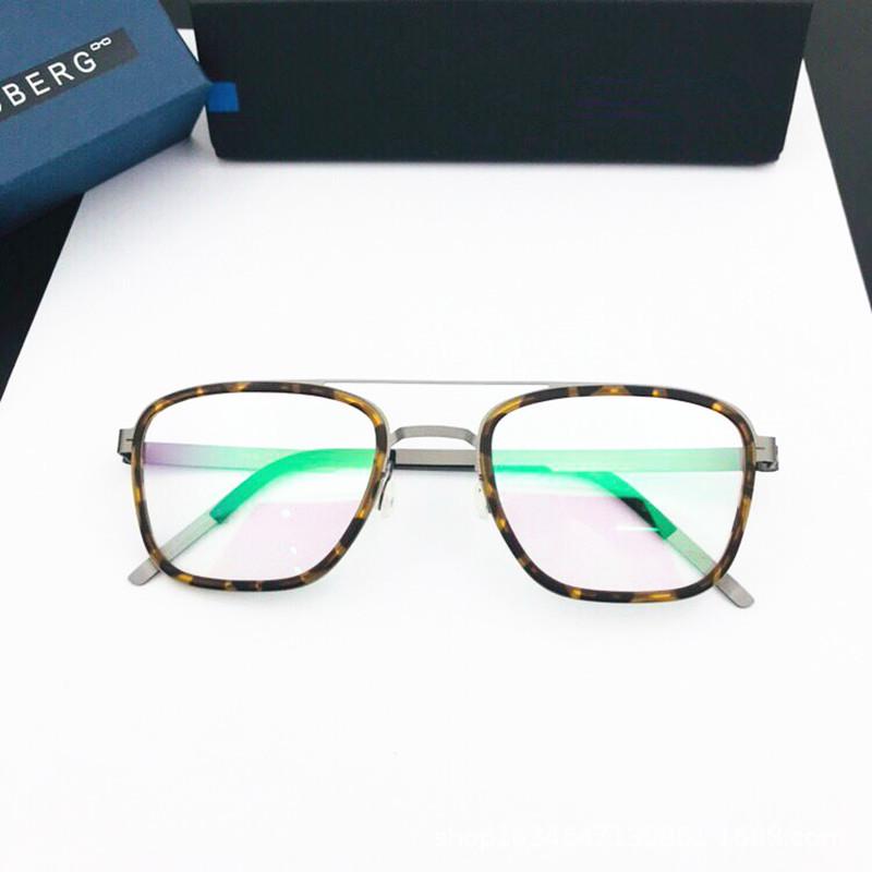 Retro Large Frame Glasses: Comfortable Alloy Titanium Myopia Eyewear for Men