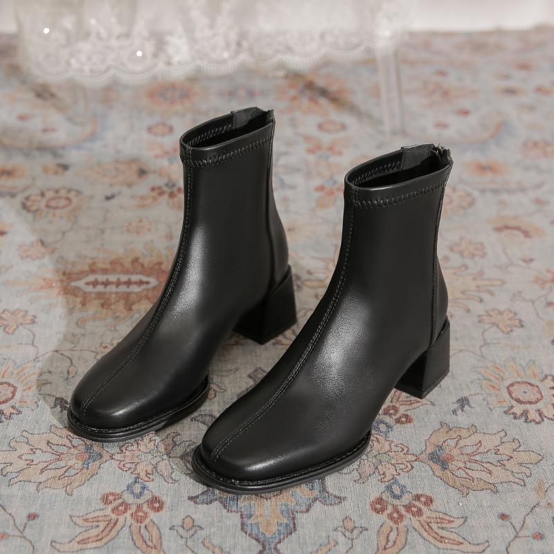 Französische elastische kurze Stiefel Damen dicke Absätze Herbst und Winter neu Maillard Temperament vielseitig Reißverschluss hinten dünne Martin-Stiefel