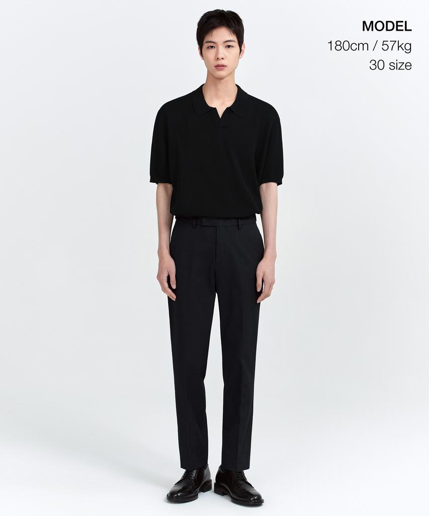 Musinsa Standard Relaxed Tapered Hidden Banding Crop Slacks [Black]