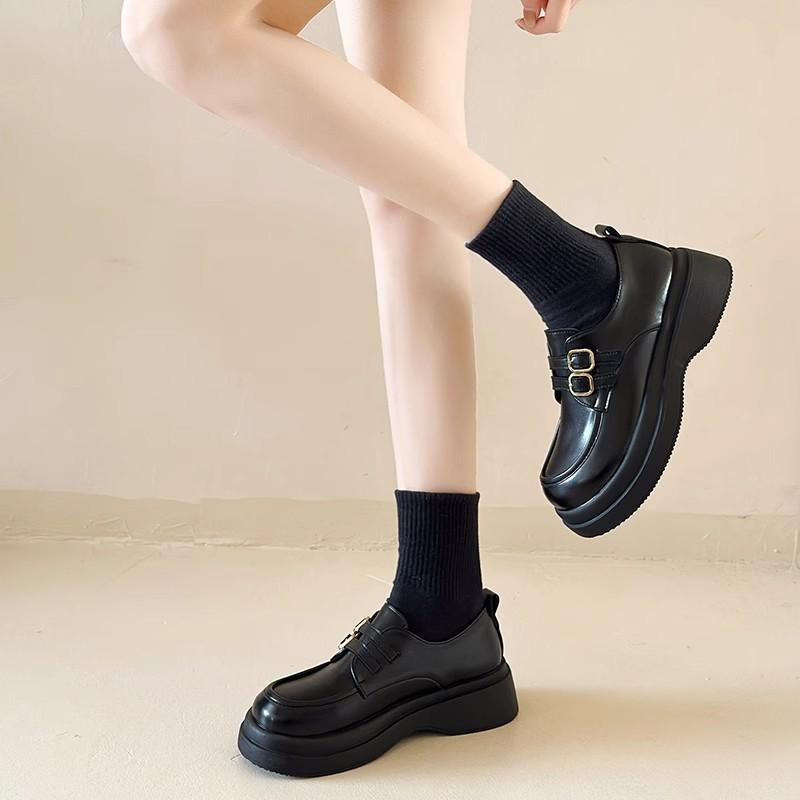 High-end small leather shoes for women, new platform shoes in autumn and winter, velvet black shoes for women
