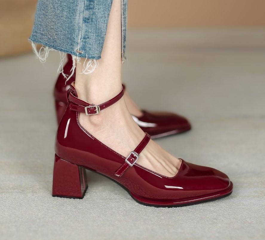 

Лаковані шкіряні туфлі Comemore на масивному каблуці в ретро стилі Весна 2024 Жіночі туфлі на високих підборах з червоною пряжкою Жіноче взуття Мері Джейн Босоніжки на підборах 35 червоний