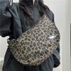 Women'S Personalized Leopard Print Diagonal Straddle Bag Retro Versatile Trend Shoulder Bag