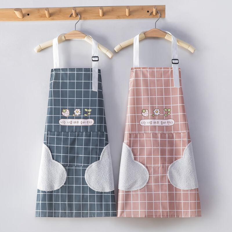 Waterproof Kitchen Apron with Hand Wipes