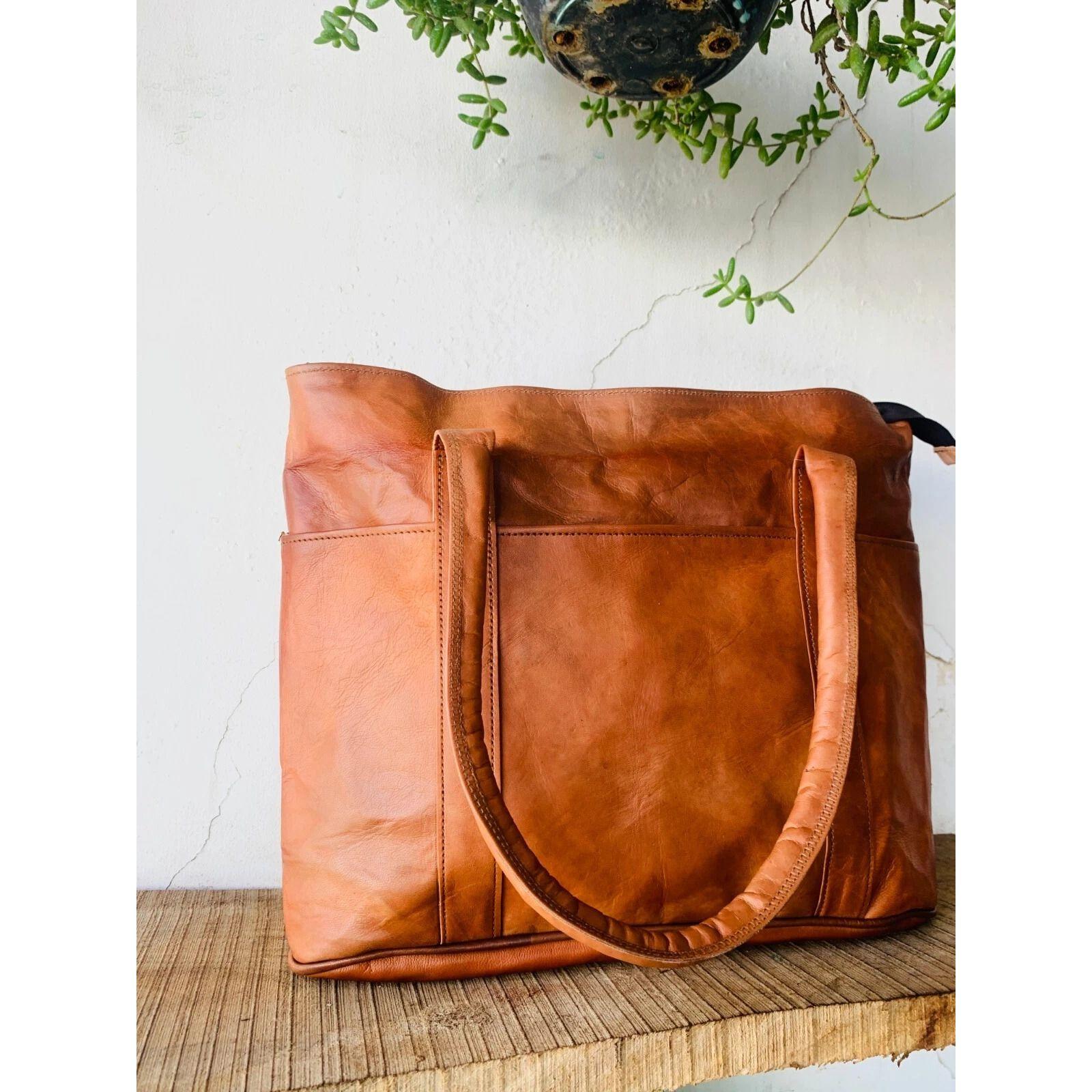 

Женская сумка-тоут из натуральной надежной козьей кожи, ручной работы 14 x 14 in коричневый