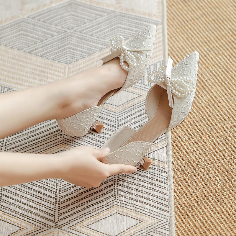 2025 new sandals women's medium heel summer pearl pointed head thin heel fairy style fashion bag head hollow high heel single shoes
