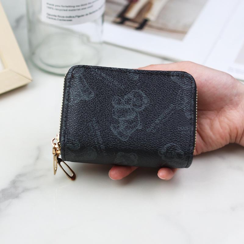 New double-layer zipper organ card bag, short cartoon bear printed organ card bag, multi-card change bag.