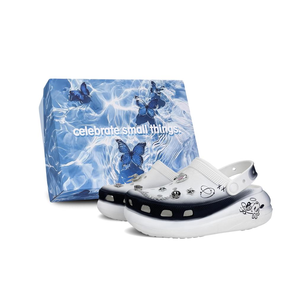 Crocs Crush Clog EVA Comic Graffiti Decorative Buckle Graffiti Trend Killer Kitten Gift Box Hole Shoes Unisex Black and White