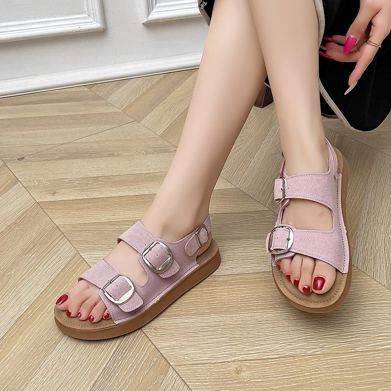 Platform sandals women's summer wear 2025 new beach shoes versatile one-word shoes fashion sandals