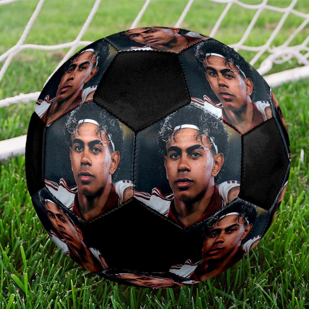 Ballon de Football en Salle Lamine Yamal Coloré Cousu à la Machine PVC Taille 5 Prêt pour l'Entraînement d'Équipe et la Compétition Durable Haut Rebond Cadeau Sportif Cool