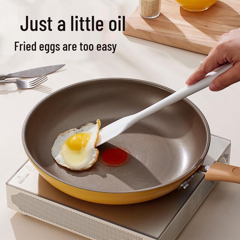 COOKER KING Little Bee 26cm Aluminum Frying Pan
