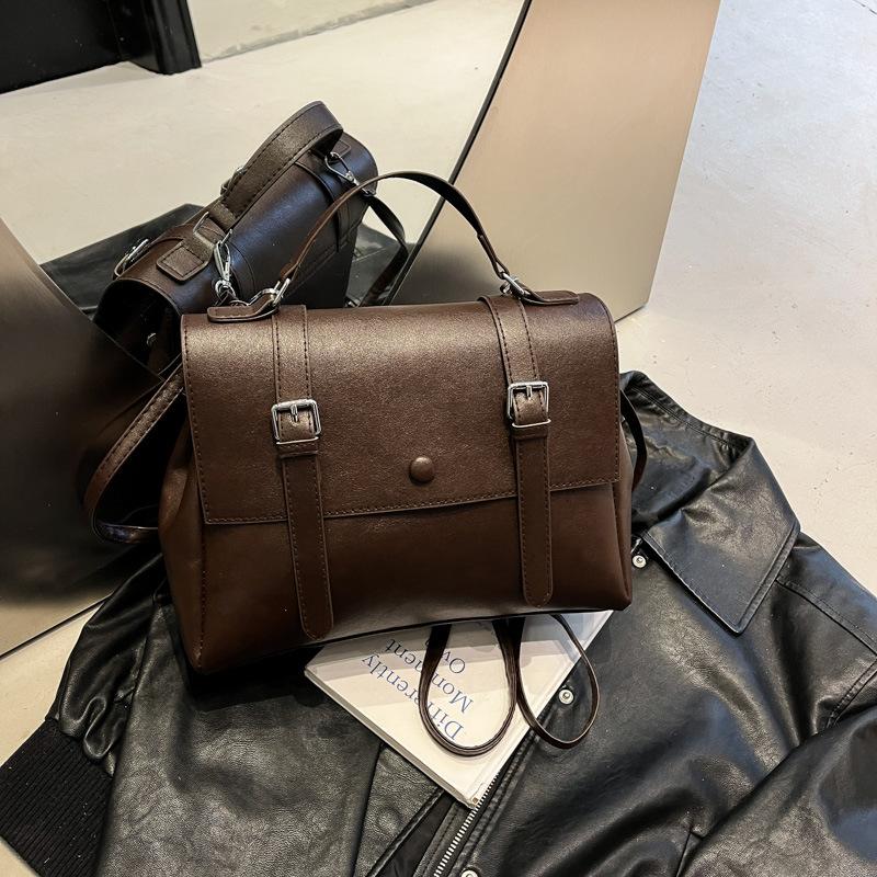 

Женская сумка высокой ценности сумка на одно плечо через плечо женская сумка весна большая вместимость ручная сумка двойное плечо маленький рюкзак