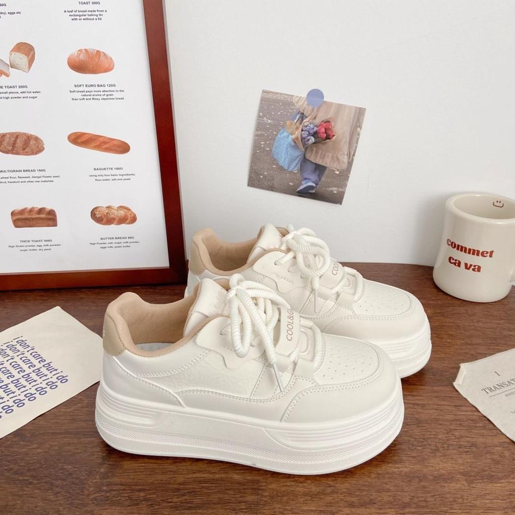 Hässlich süße dicksohlige Damen Frühling und Herbst neu originell Nische atmungsaktiv vielseitig Muffin Sport-Board-Schuhe