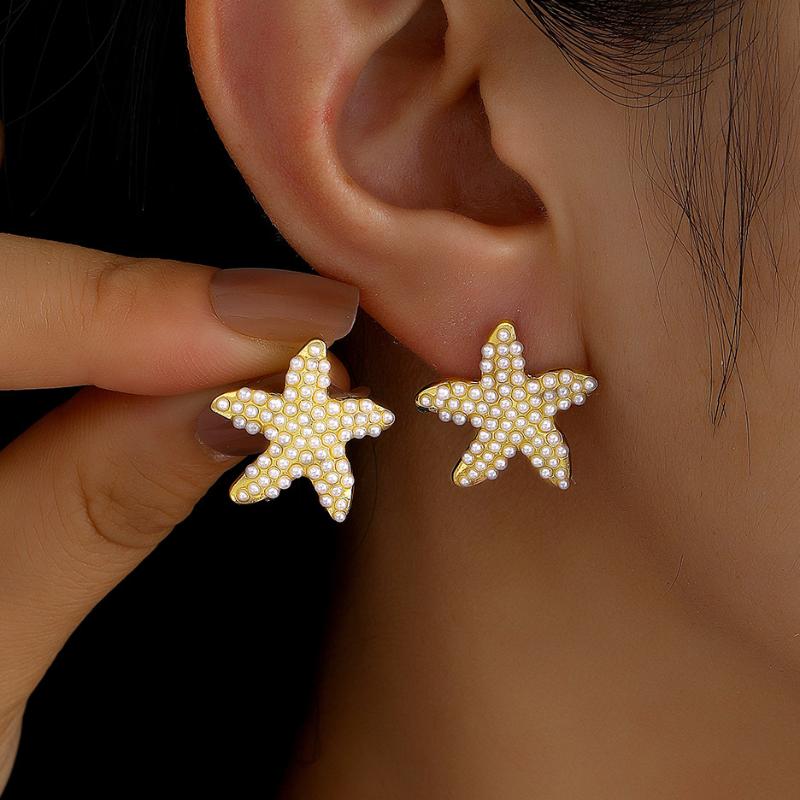 New Exaggeration Ocean Shell Texture Stud Earrings For Women Trendy Accessories Personalization Jewelry Earrings Daily Wear