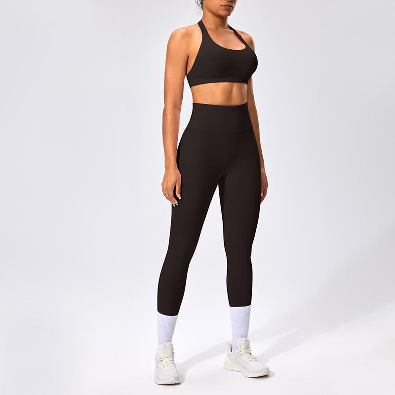 European & American Halter Neck Backless Sports Bra and High-Elastic Seamless Fitness Leggings Yoga Set for Women