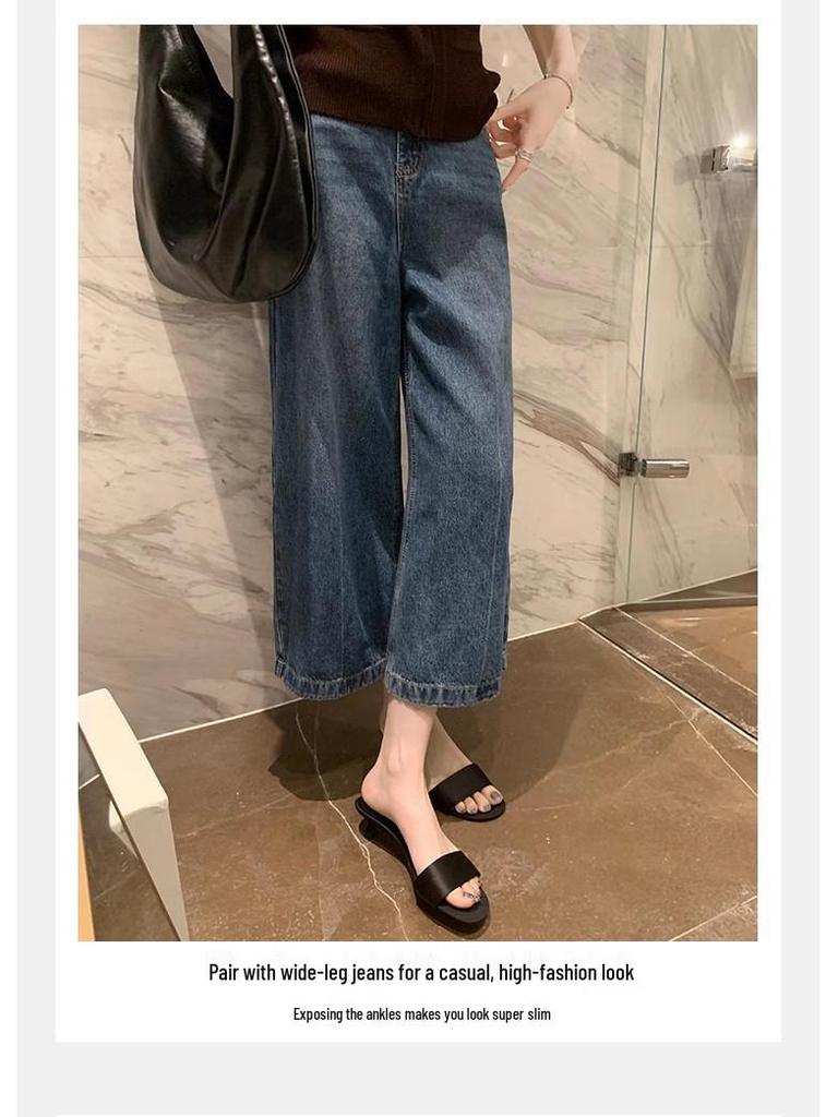 Traubenfarbene Mom's Silk Einriemen-Kitten-Heel-Ledersandalen für Damen