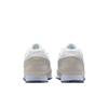 Nike MD Runner 2 Textil, Leder Atmungsaktiv Niedrig geschnitten Laufschuhe Damen 749869-109
