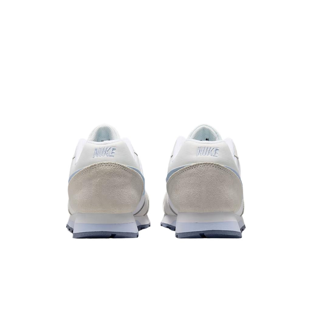 Nike MD Runner 2 Textil, Leder Atmungsaktiv Niedrig geschnitten Laufschuhe Damen 749869-109
