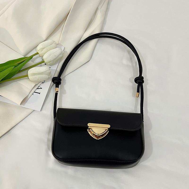

Chic Retro Solid Color Fashionable Shoulder Bag For Autumn And Winter Seasons