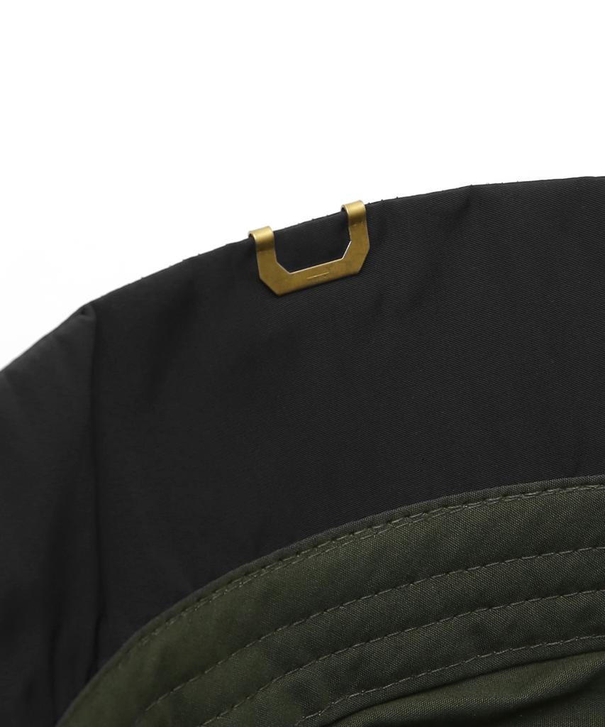 Eondeokeonteulolseutyudio Short Brim Bucket Hat Tulip Bucket / Memory / Black