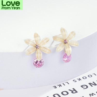 S925 Sterlingsilber Ohrstecker mit Ornament Elegante Blumenohrringe Übertriebener Schmuck All-Match Ohrstecker für Damen Großhandel