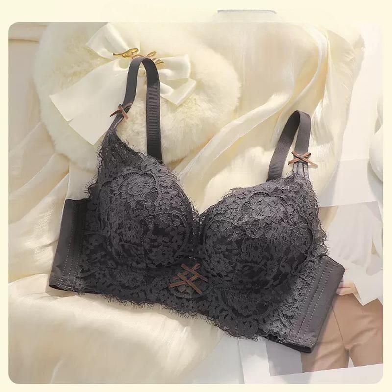 Female Autumn and Winter Thickened Small Chest Gathering Show No Underwire To Receive Auxiliary Breast Adjustment Underwear