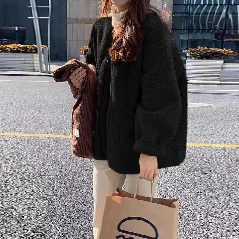 Khaki Lambswool Coat for Women: 2025 Autumn/Winter Korean Design