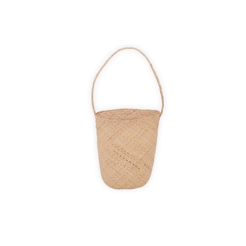 Rattanhaut einzelne Schulter Rattan Gras gewebte Tasche einfache literarische und kreative Retro-Handwerkstasche Urlaubs-Strandtasche