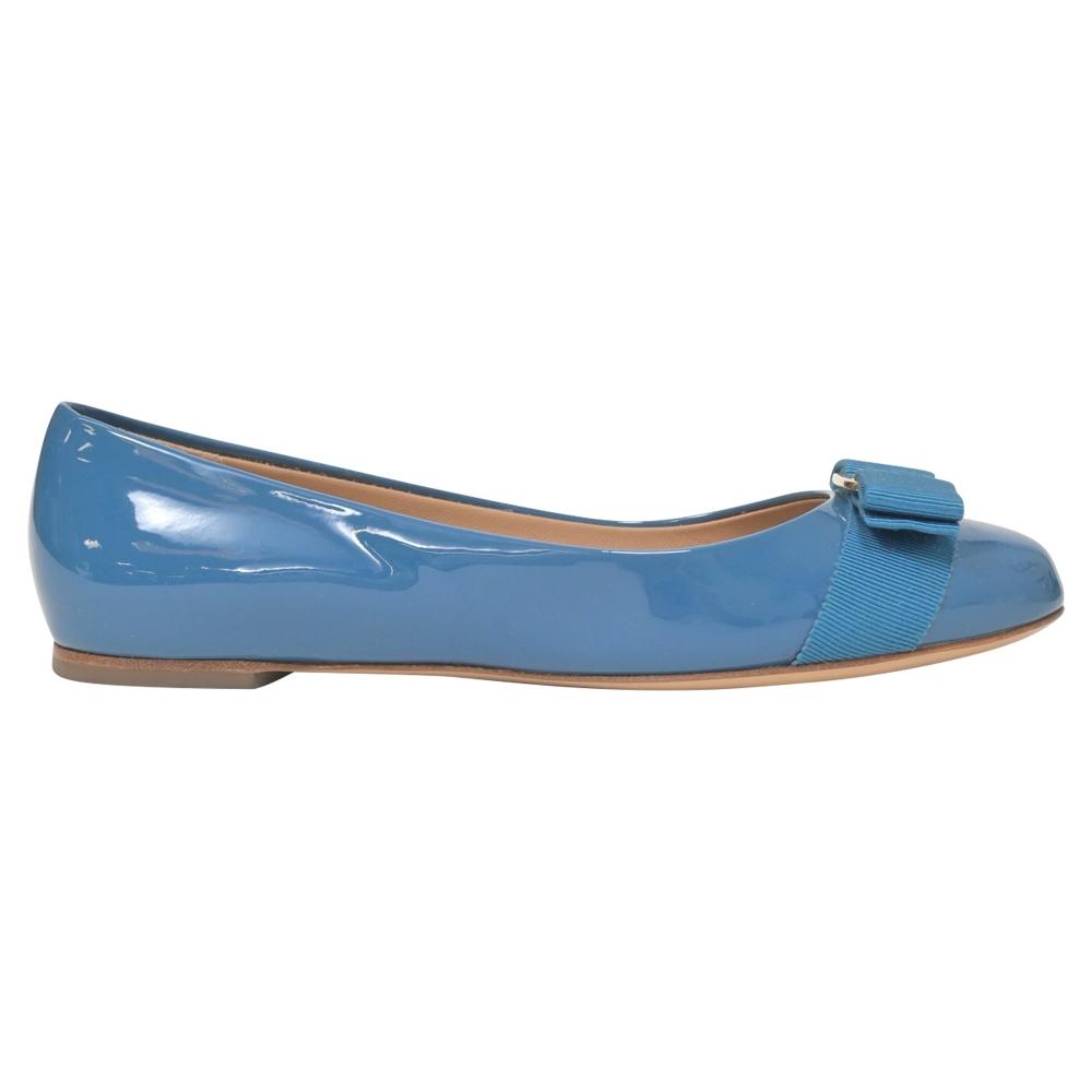 

Salvatore Ferragamo VarIna Bow Ballet In Blue Patent Leather Blue US 6