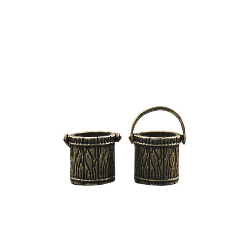 Small Crafts Mini Vintage Copper Bucket Lucky Keychain Hanging Copper Tote Bucket Car Chain Ring Lucky Keychain Home Decoration