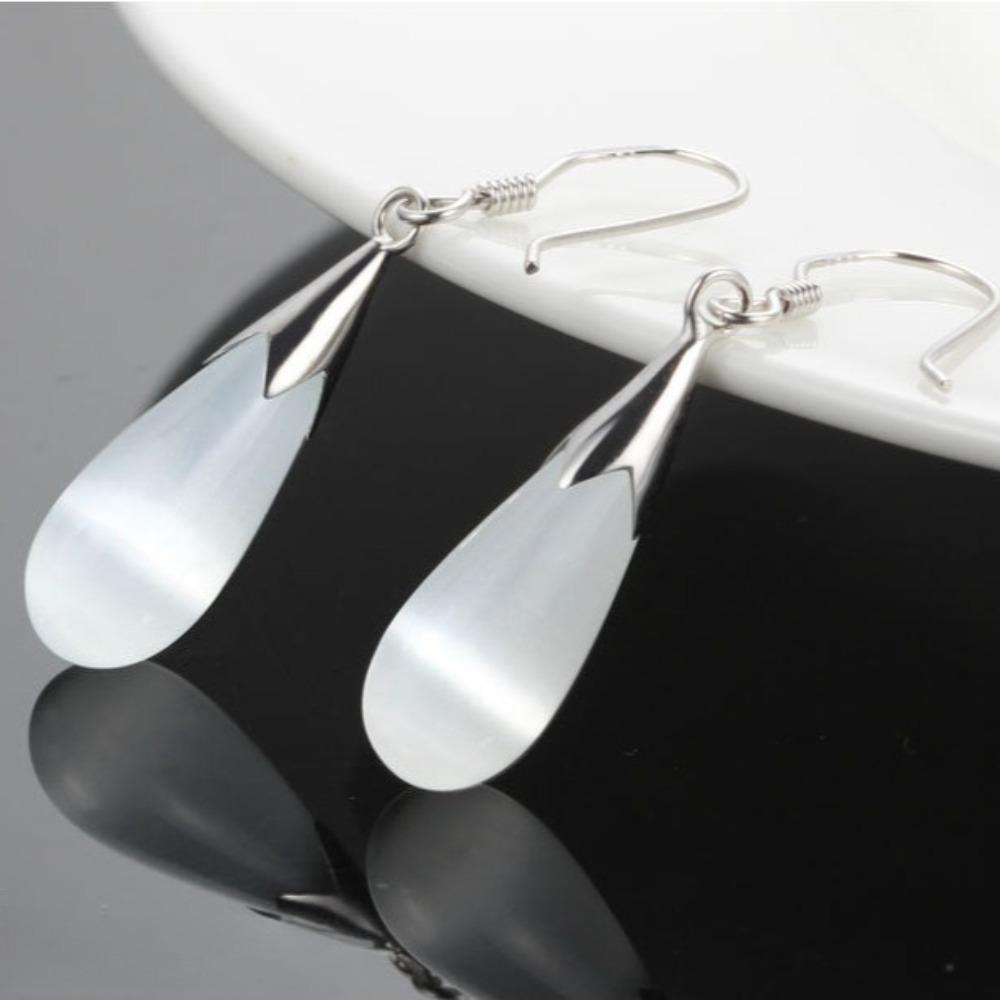 Synthetic Opal Drop Earrings Silver Plated Cat Eye Stone Dangle Earrings Elegant Crystal Jewelry for Women
