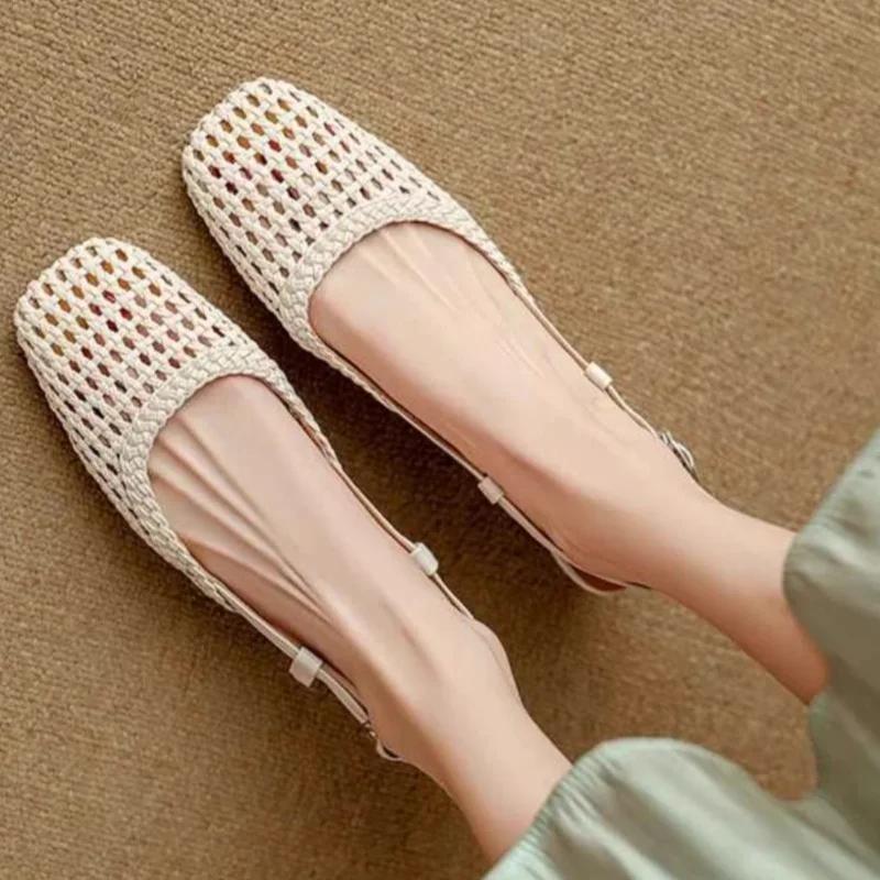 2025 Versatile Solid Color Summer Sandals Women's Pointed Toe Shoes Covered Toe Shoes Fashion Hollow High Heels Women's Sandals