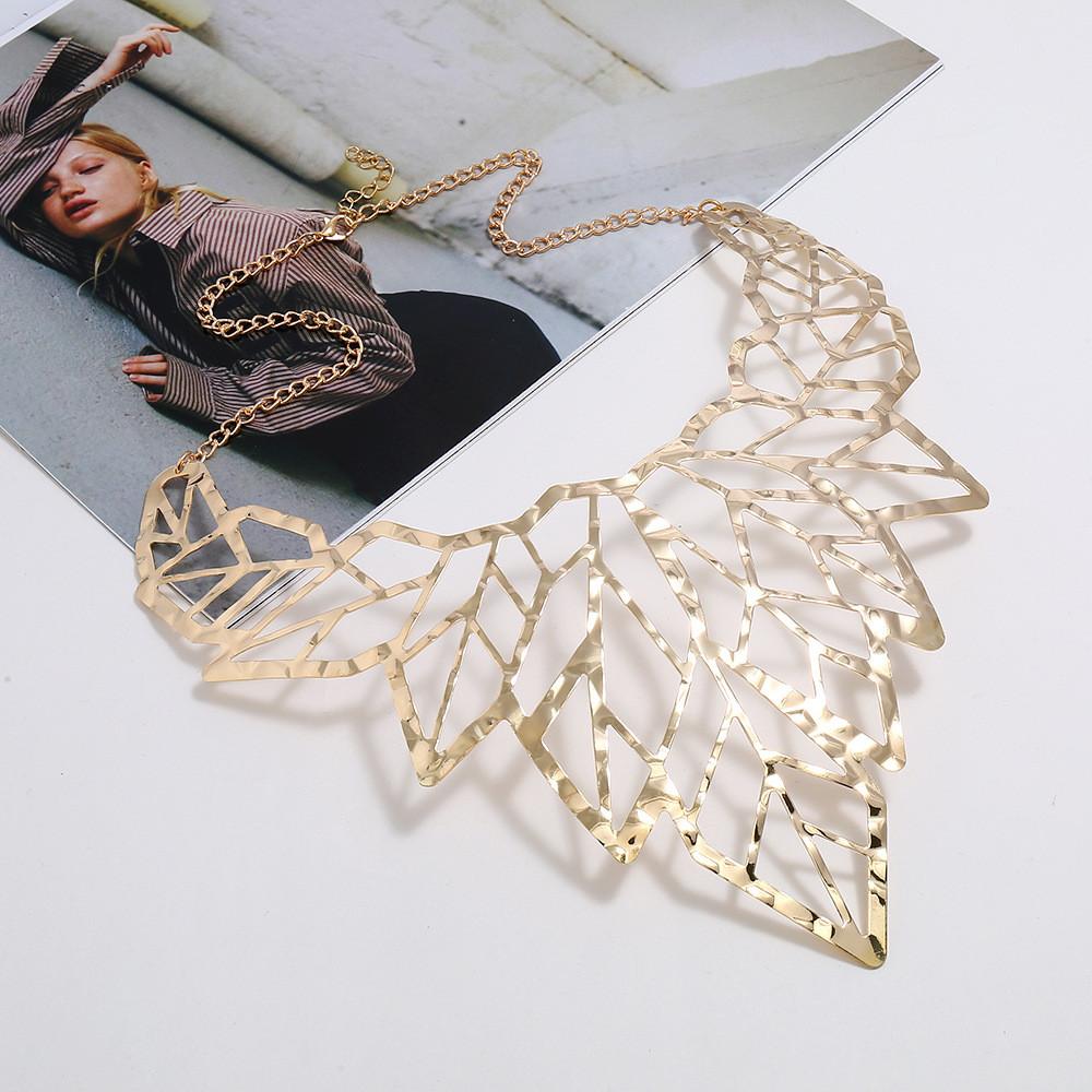 Exaggerated Hollow Leaf Chain Necklace In Gold And Silver For Trendy Adult Fashion