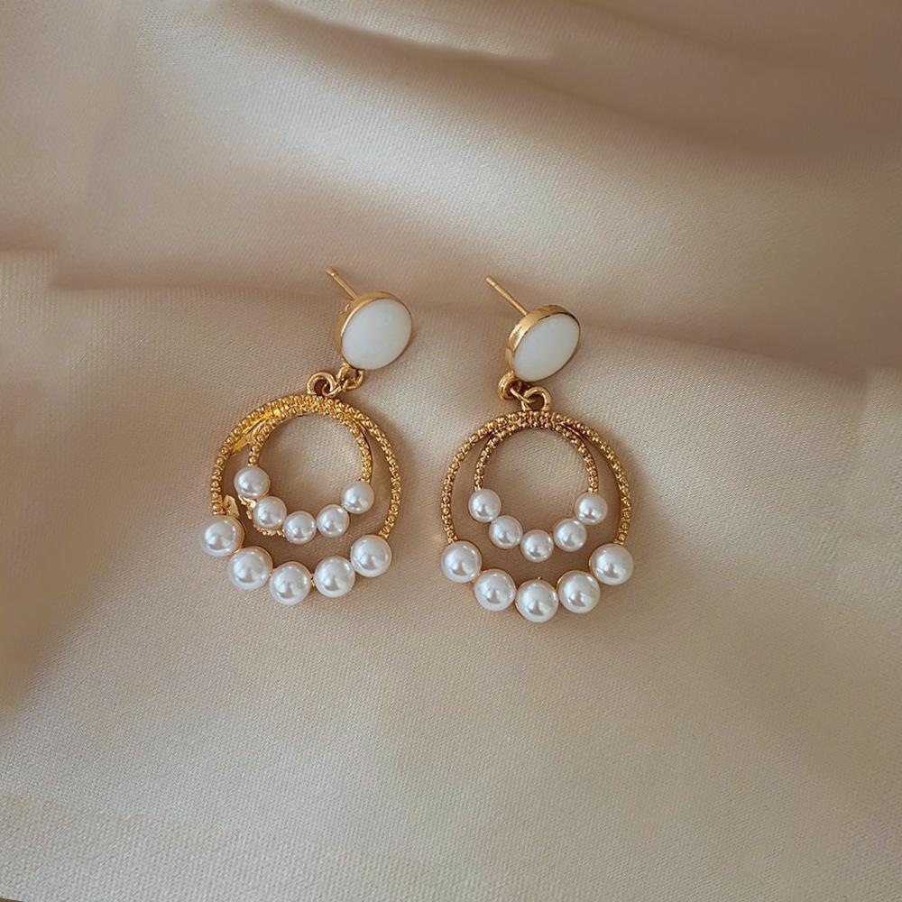 Pearl Earrings Fashion Temperament Elegant Celebrity Style Stud Earrings
